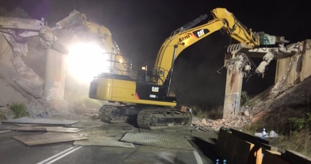 Greenvale Rail Overbridge demolition at night
