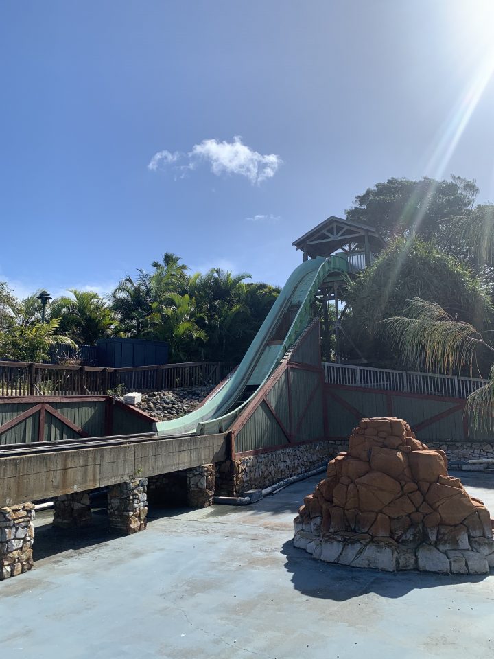 demolition of waterslide at Seaworld theme park